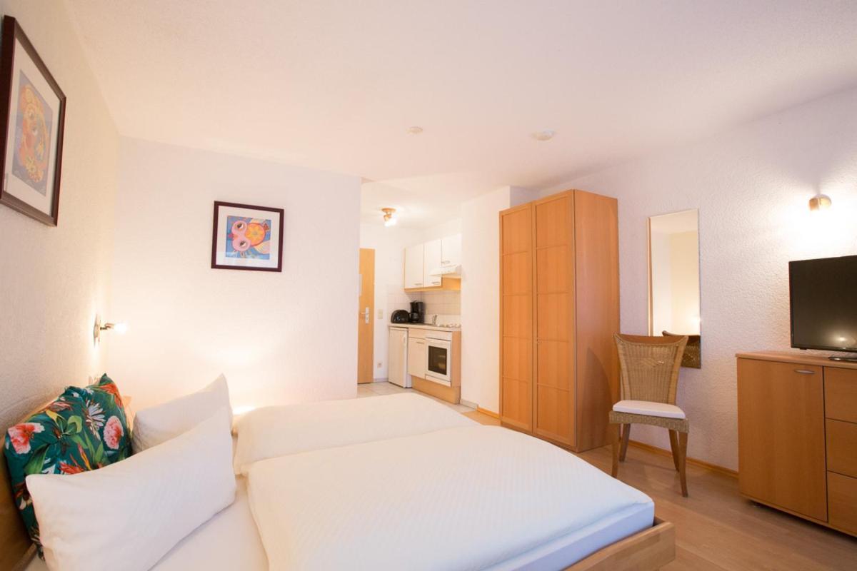 Gaestehaus Maeder Am Hafen ウールディンゲン・ミュールホーフェン 部屋 写真